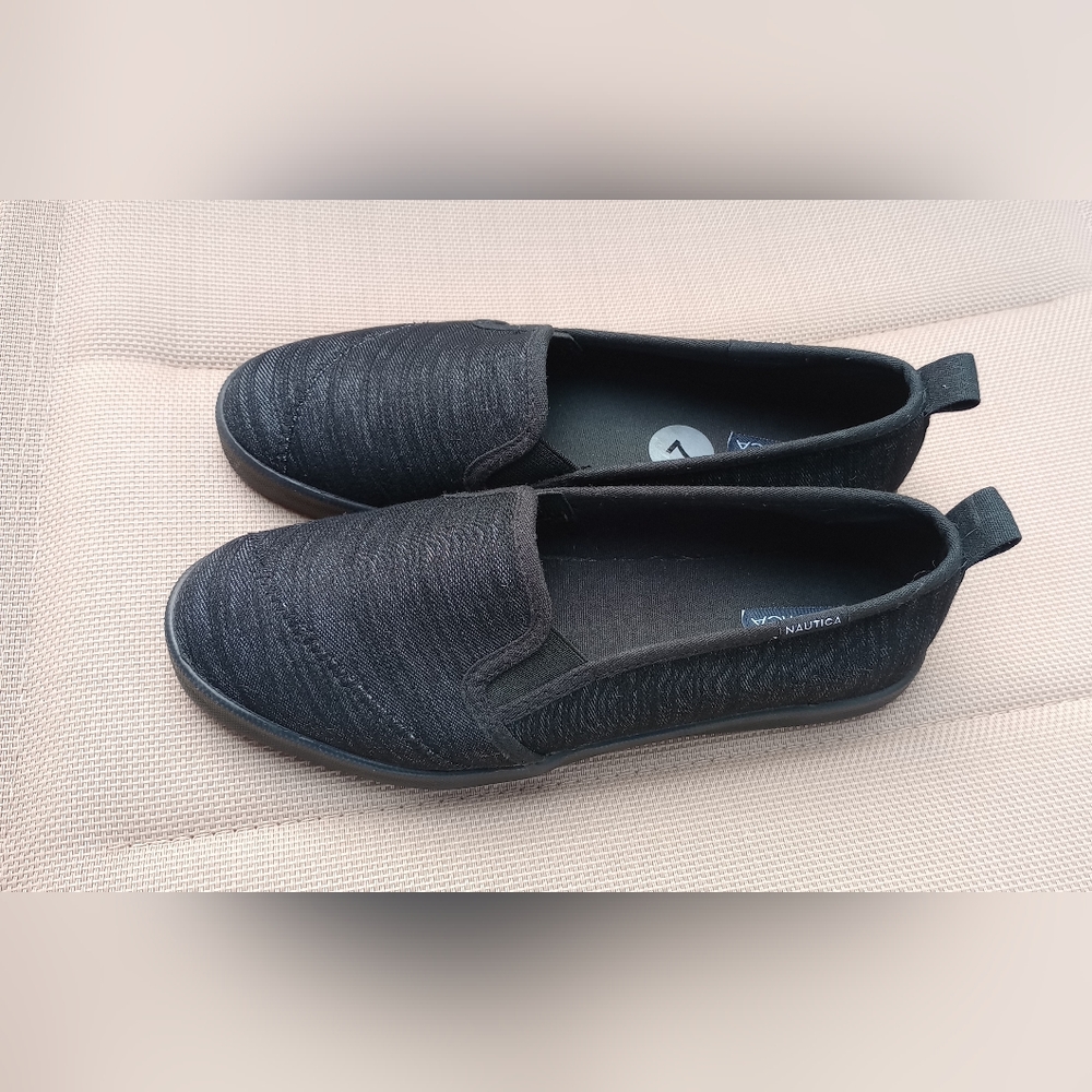 Nautica Slip on Sneakers